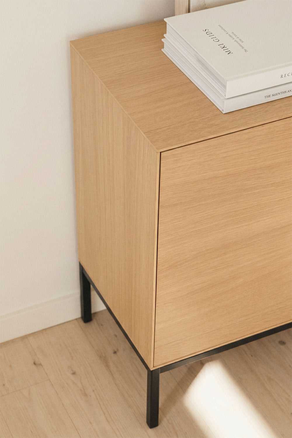 Buffet rectangulaire 120x40 cm en MDF et placage chêne Bromley