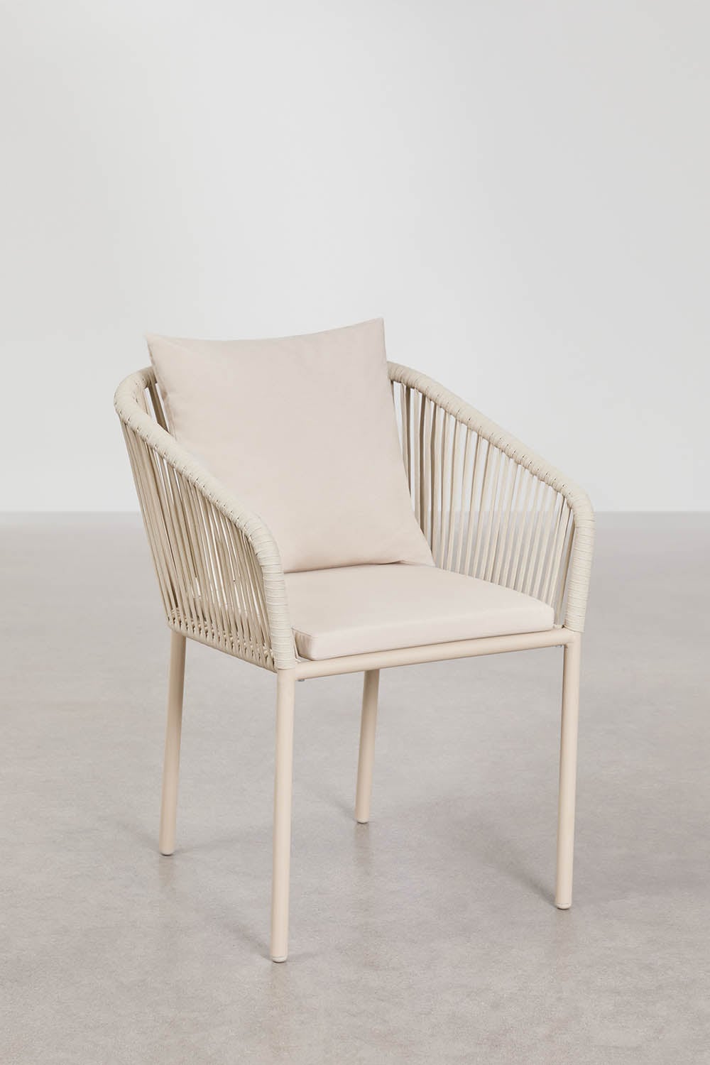 Chaise de jardin avec accoudoirs en corde tressée Arhiza Classic