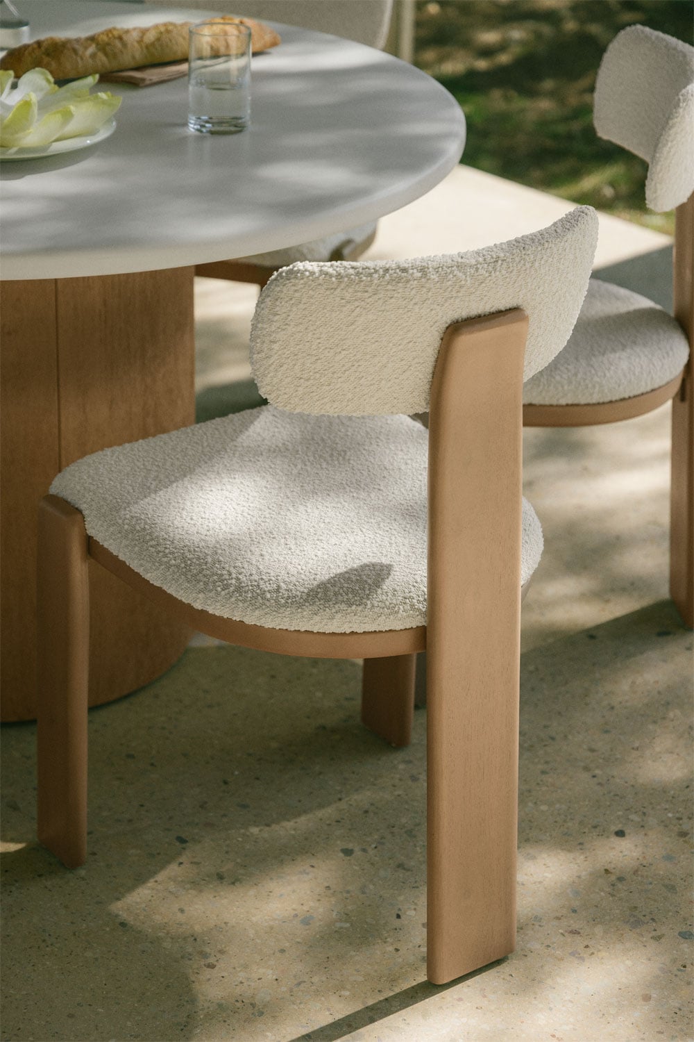 Chaise de jardin en bois d'acacia et revêtue de tissu bouclé Malta