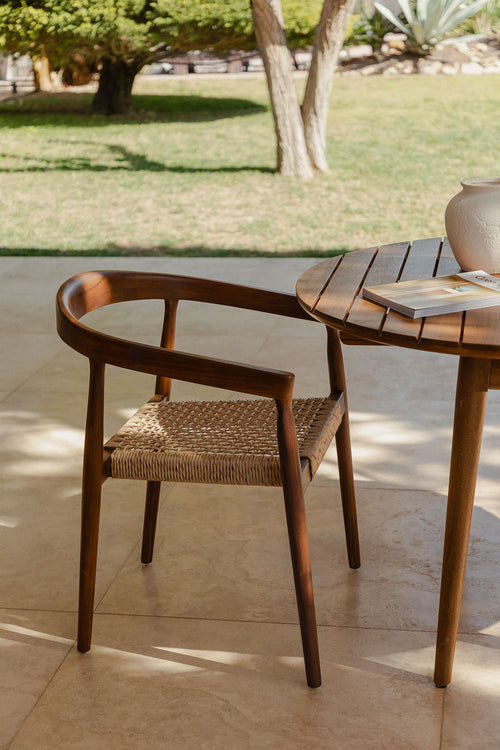 Chaise de jardin avec accoudoirs en bois de teck Visby