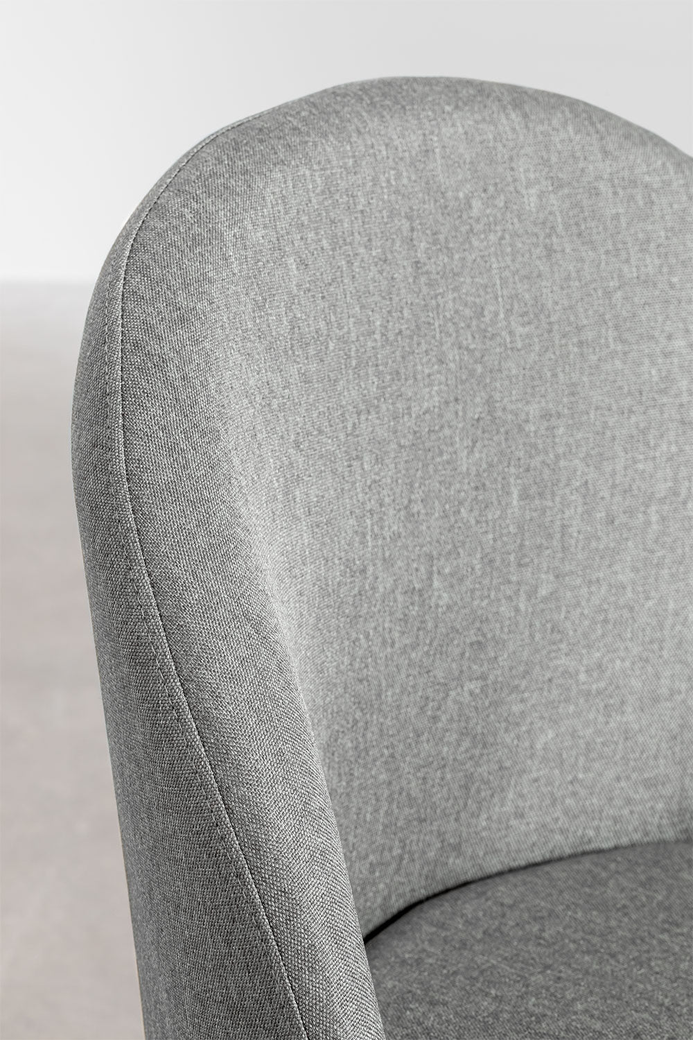 Chaise de salle à manger rembourrée et en acier Kana