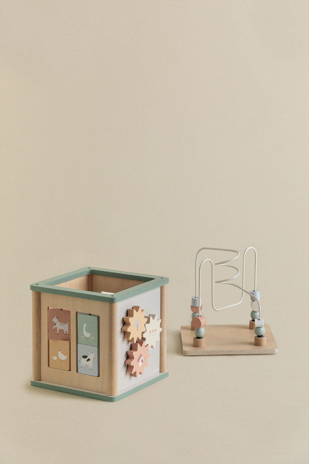 Cube d'activités en bois Ardisa Kids