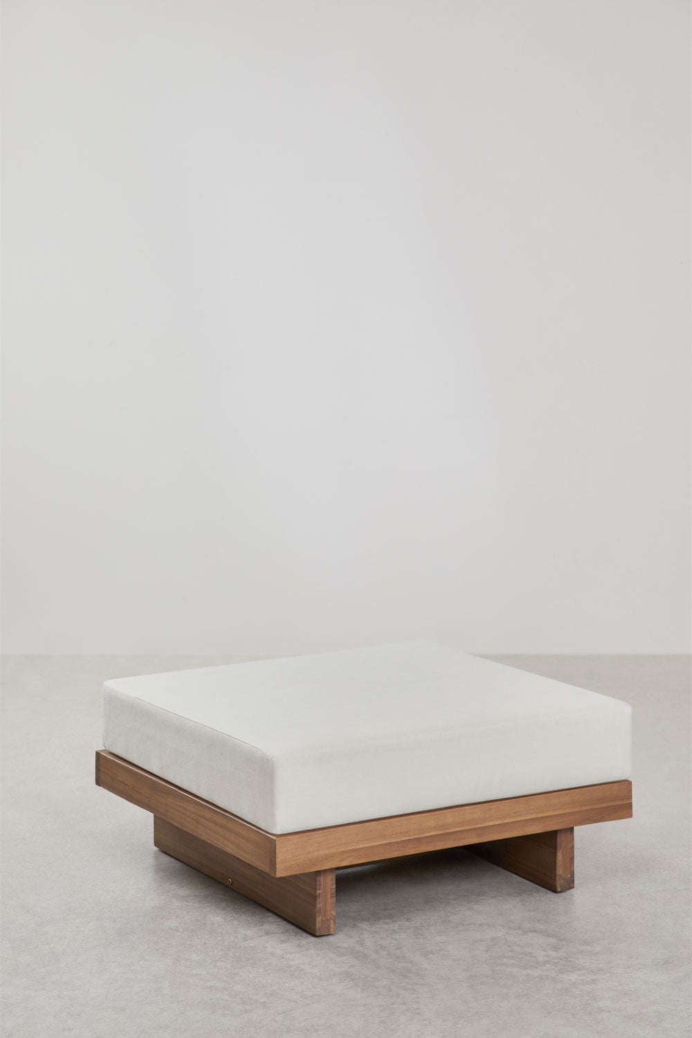 Ensemble de salon avec canapé modulable 3 pièces avec 2 fauteuils d'angle, table basse et pouf en bois d'acacia Dailin