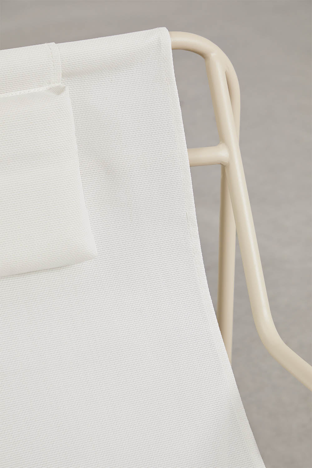 Hamaca avec accoudoirs en acier avec coussin Lorvian