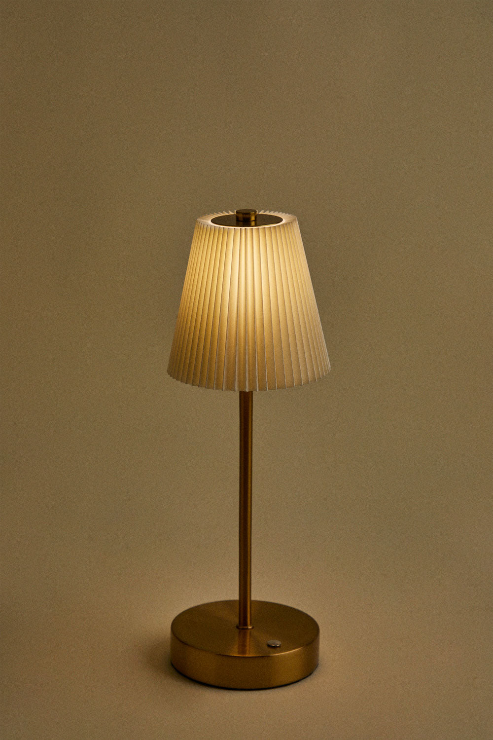 Lampe de table LED sans fil pour extérieur en fer Myrdal