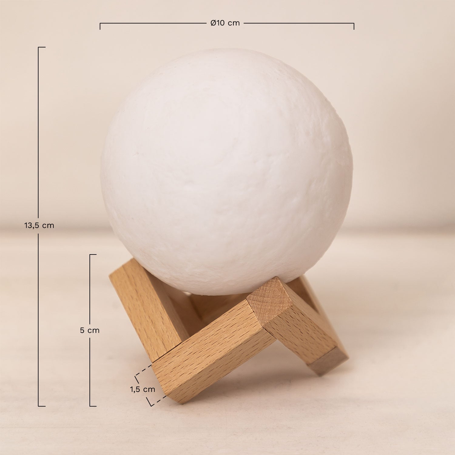 Lampe de table LED sans fil en bois Moon Kids