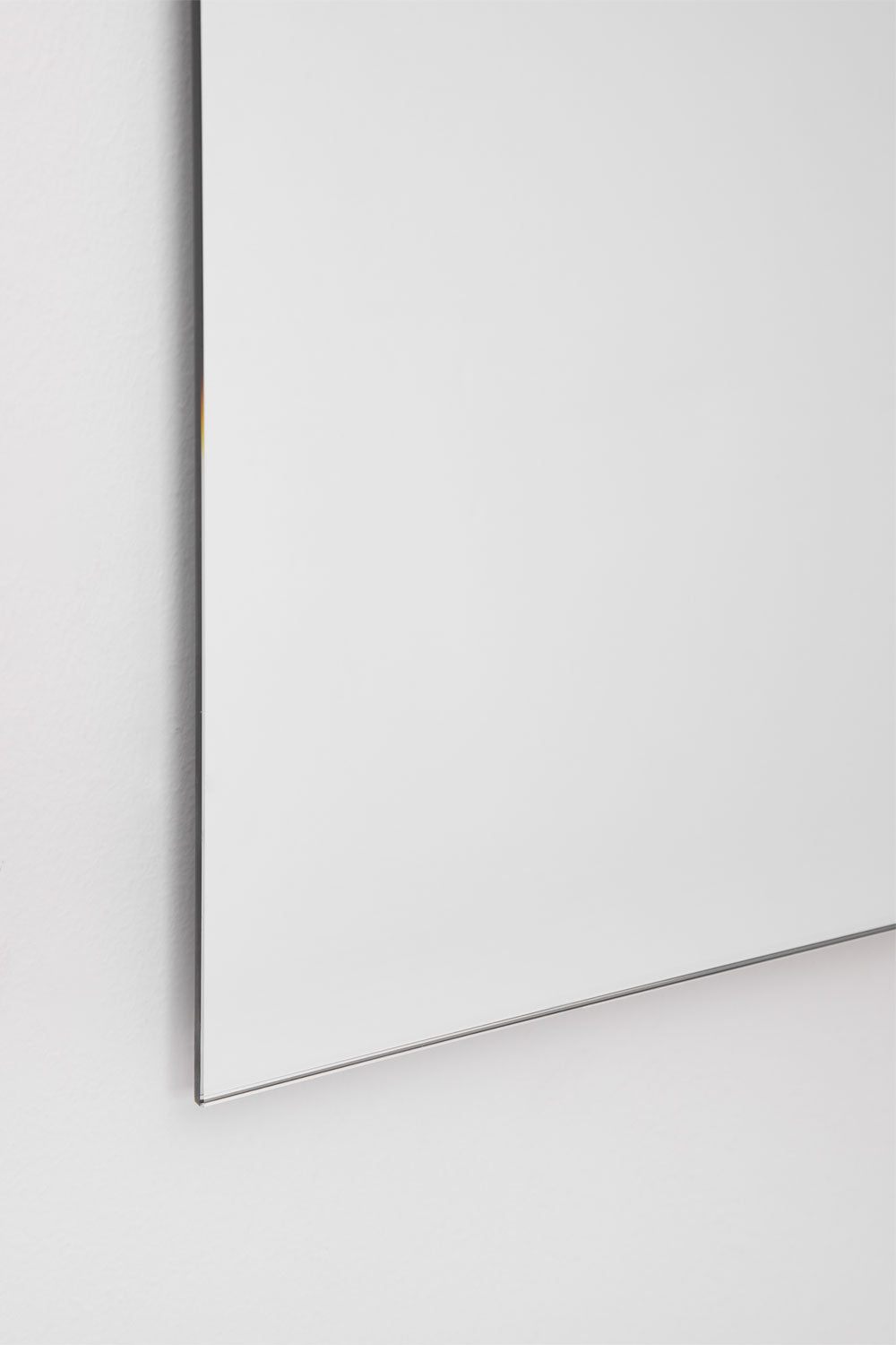 Miroir mural rectangulaire 140x75 cm pour salle de bain avec lumière LED et anti-buée Riben