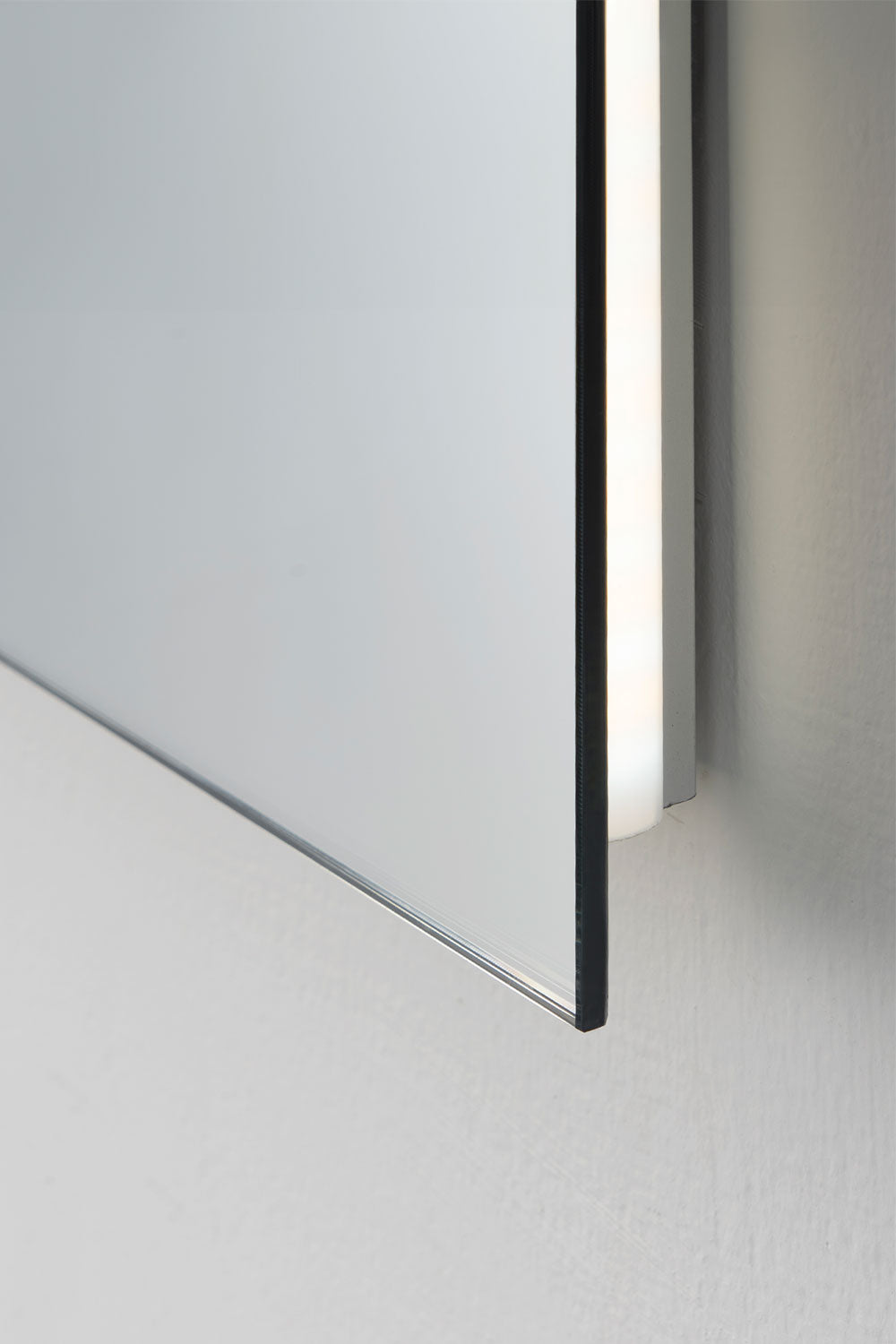 Miroir mural rectangulaire 120x90 cm pour salle de bain avec lumière LED et anti-buée Riben