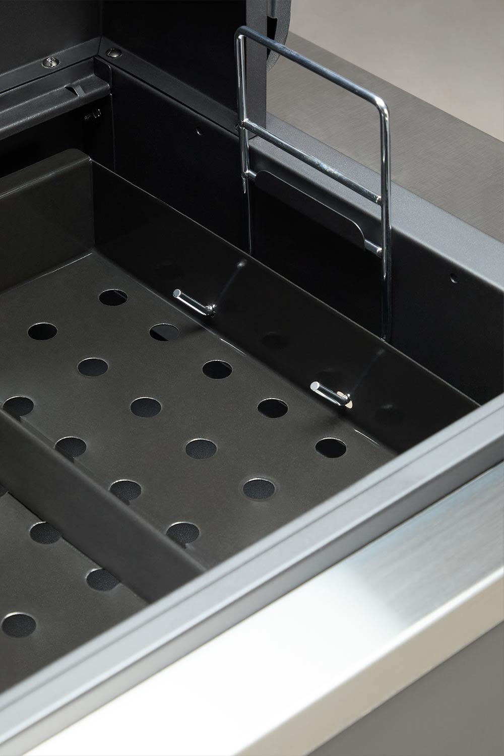 Module avec barbecue au charbon pour cuisine modulaire d'extérieur en acier Savona