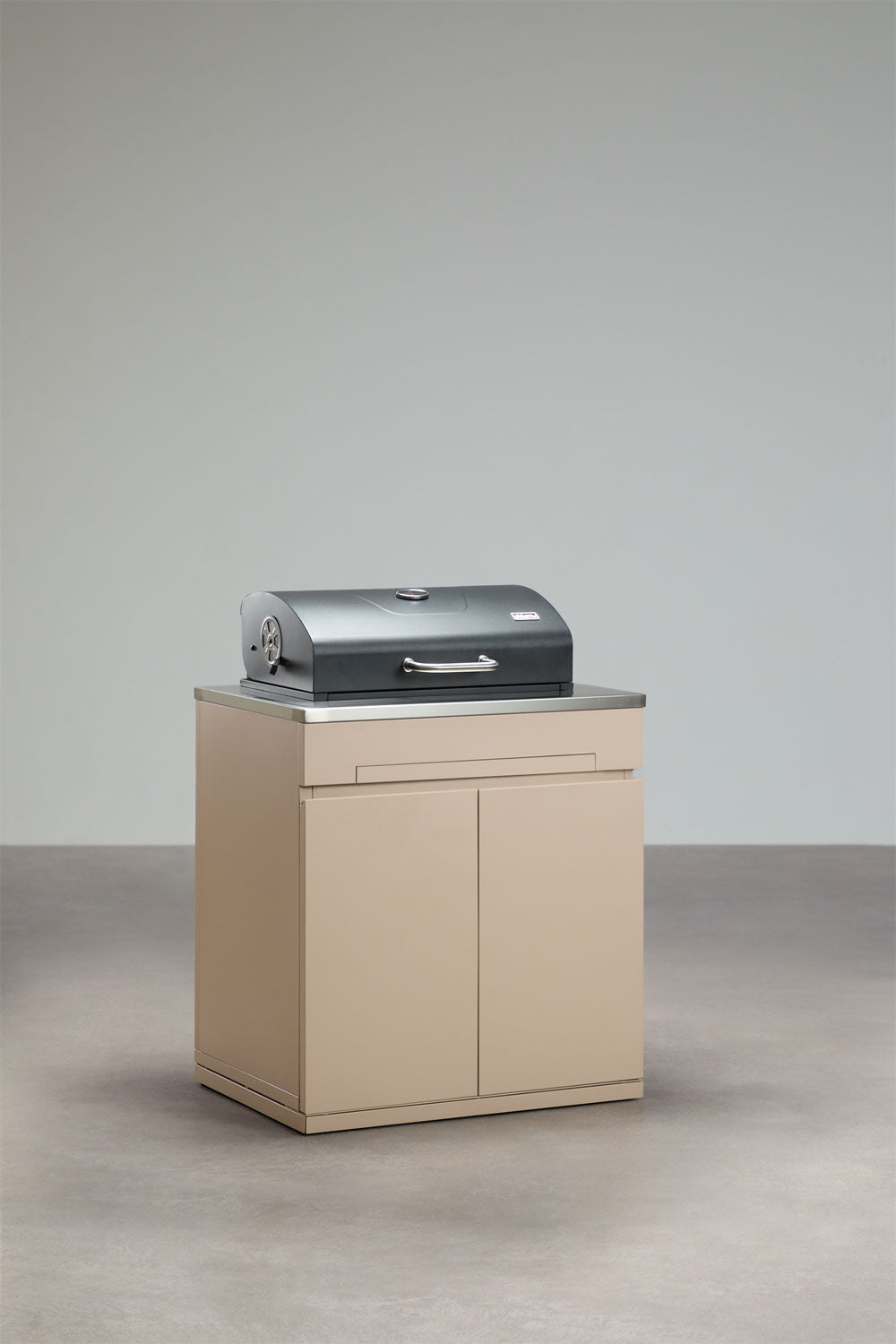 Module de rangement avec barbecue au charbon pour cuisine modulaire d'extérieur en acier Rivana