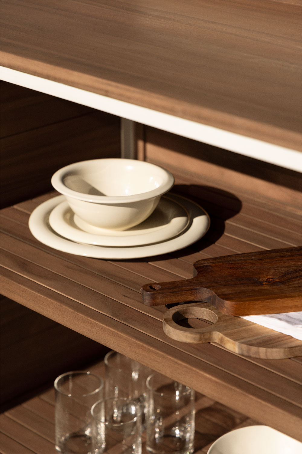 Module de rangement avec étagères pour cuisine modulaire d'extérieur en bois d'acacia et aluminium Reggie