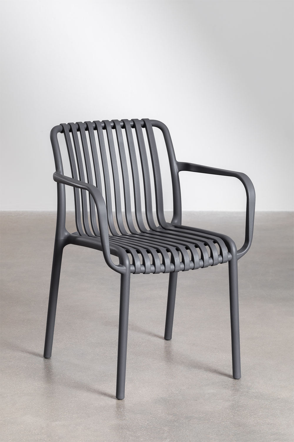Pack de 4 chaises de salle à manger avec accoudoirs en polypropylène Wendell