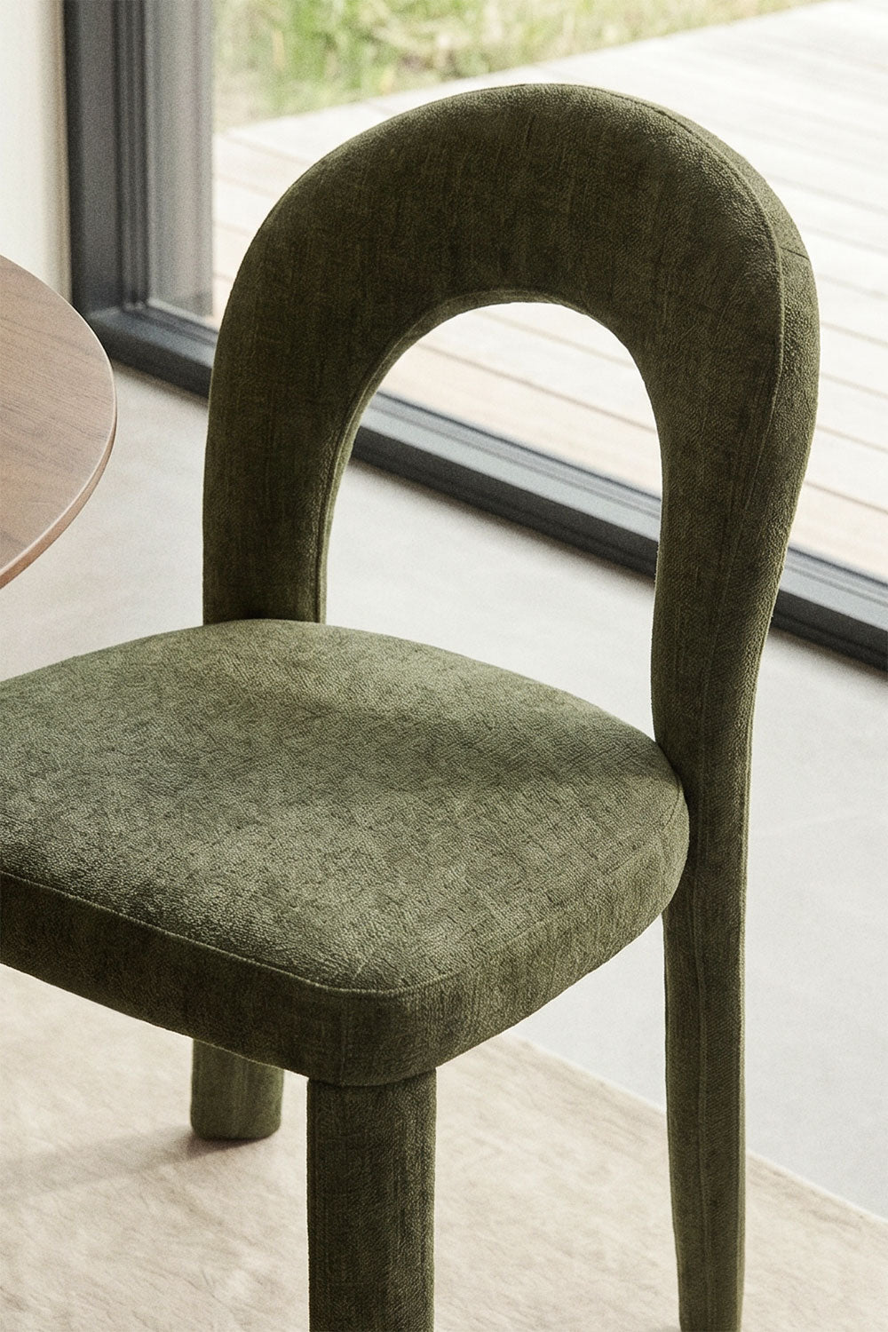 Pack de 4 chaises de salle à manger rembourrées en chenille et en fer Gianis