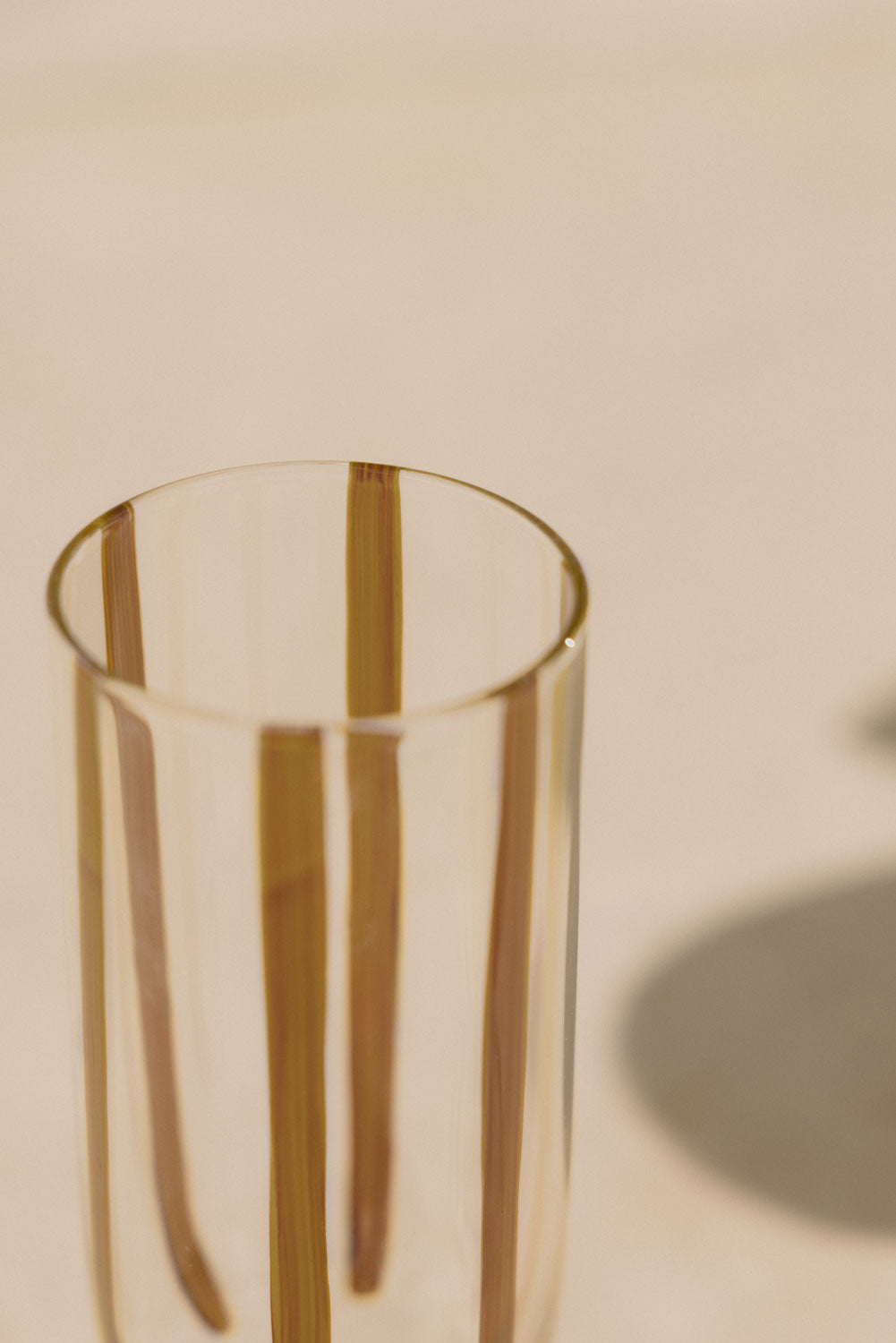 Pack de 4 coupes à champagne 26 cl en verre Jalviana