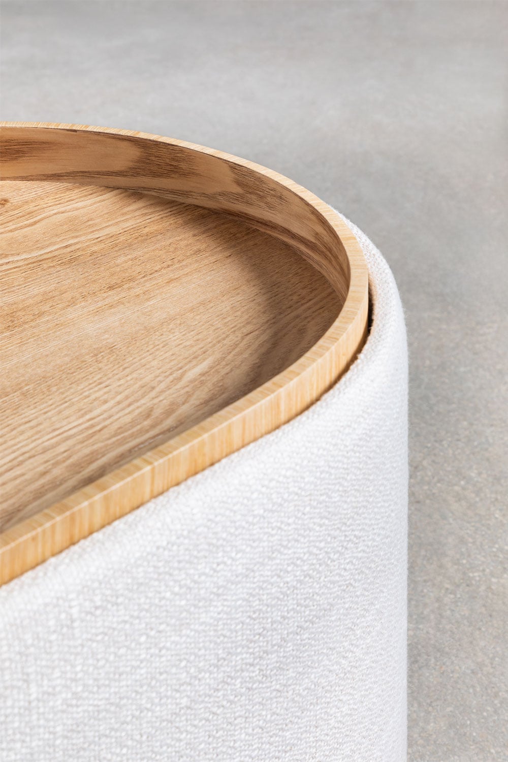 Pouf ovale 70 cm avec plateau et rangement tapissé Berkeleni