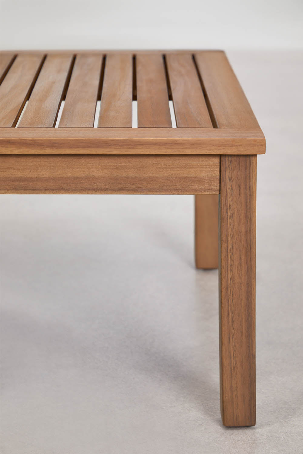 Ensemble de jardin avec canapé modulaire 3 pièces avec accoudoirs et table basse en bois d'acacia Branson