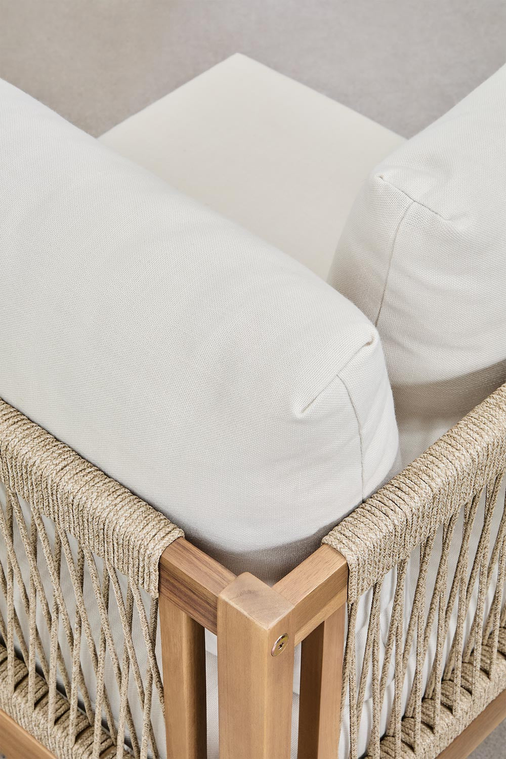 Ensemble de jardin avec canapé modulaire 3 pièces avec accoudoirs et table basse en bois d'acacia Branson