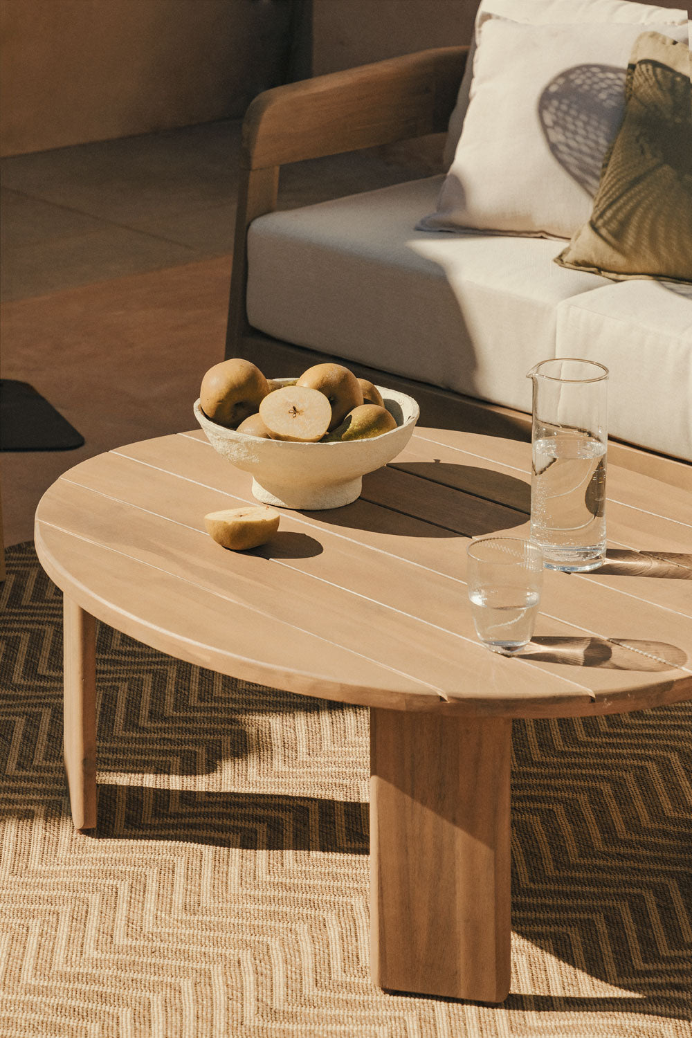 Ensemble de jardin avec canapé 3 places, 2 fauteuils et table basse en bois d'acacia Uleno
