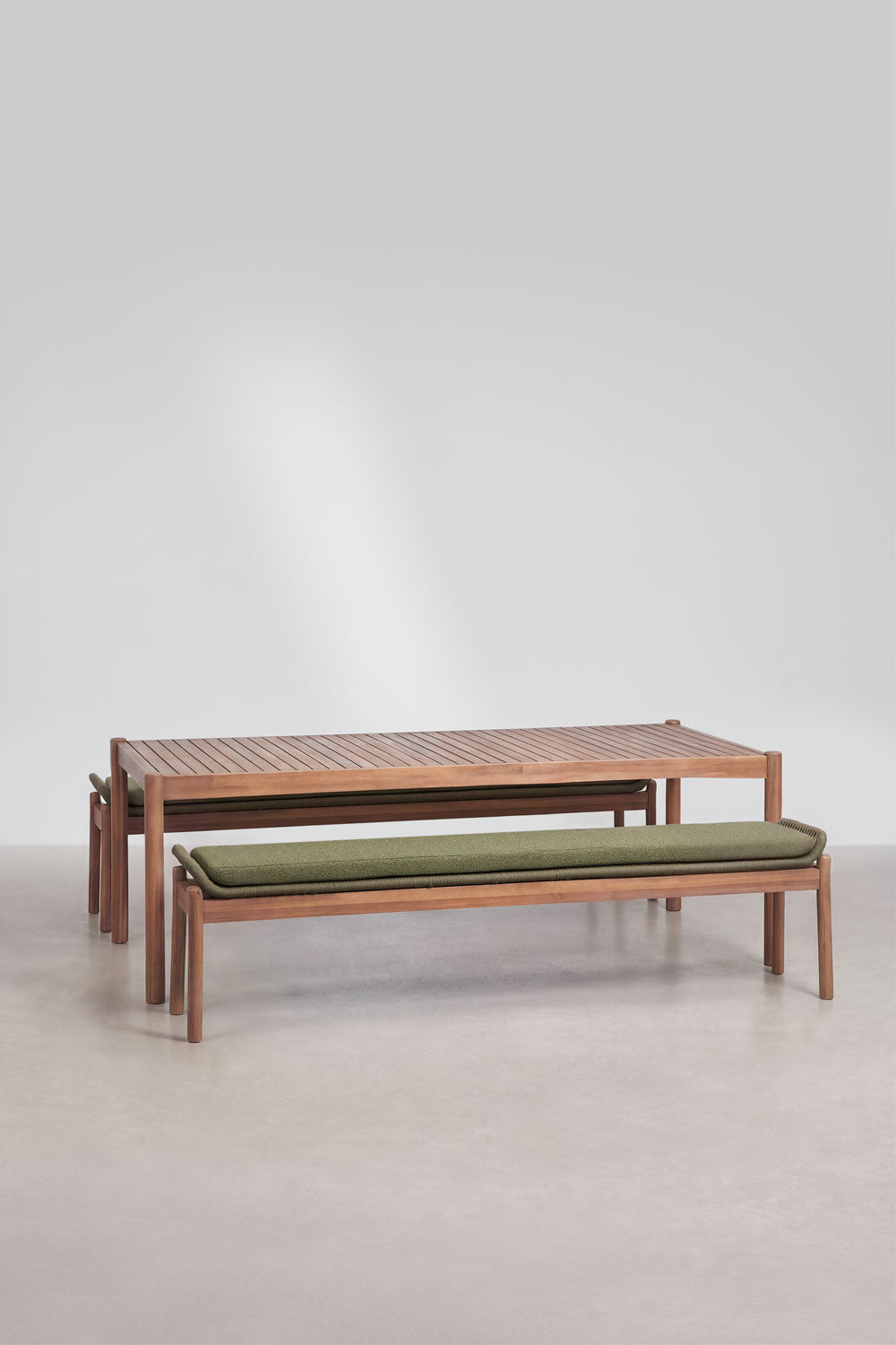 Set de table rectangulaire 180x90 cm et 2 bancs de jardin en bois d'acacia et corde tressée Karvia