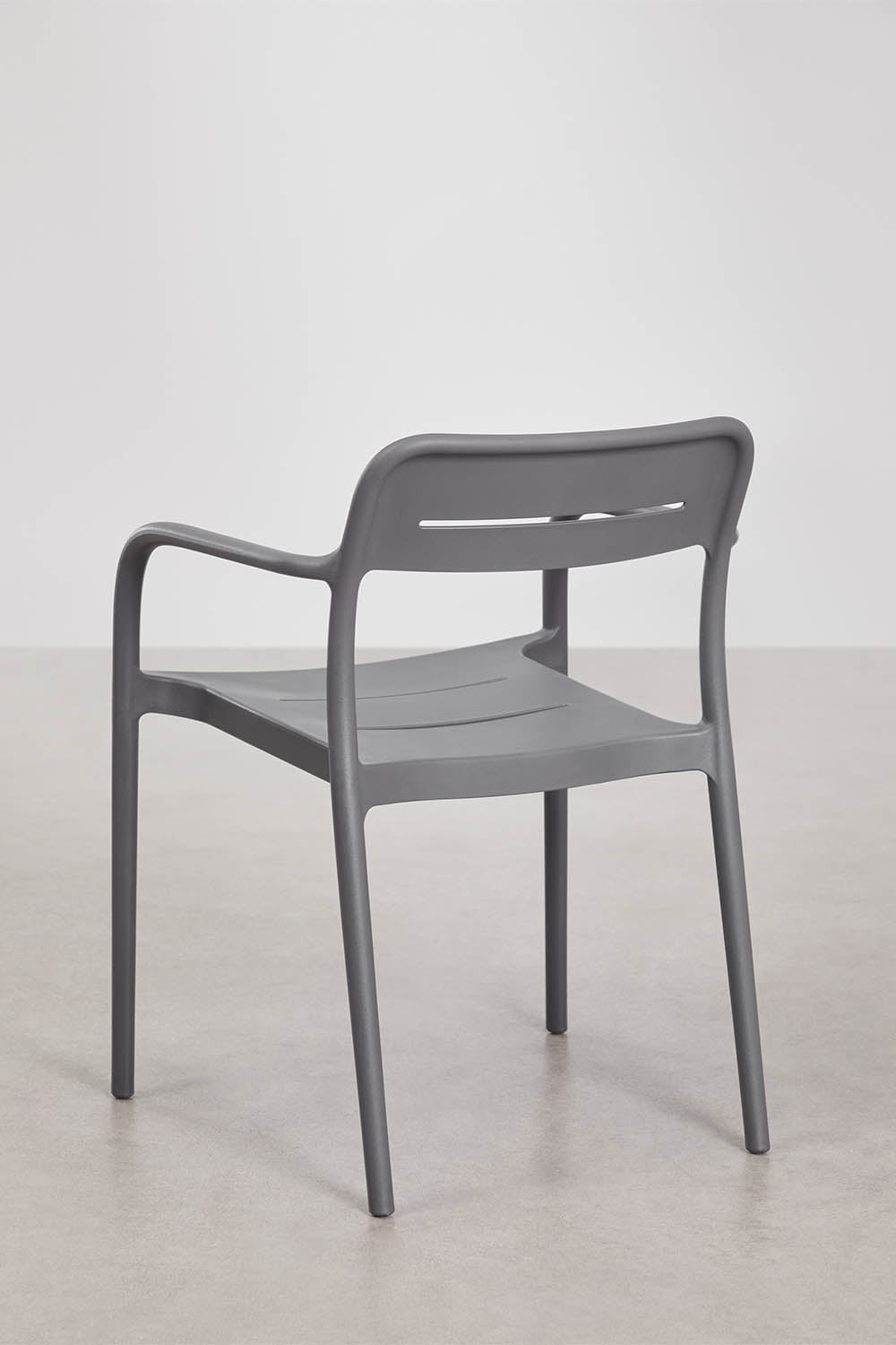 Set de table ronde Ø110 cm en aluminium Elton et 4 chaises de jardin empilables en polypropylène Graneli