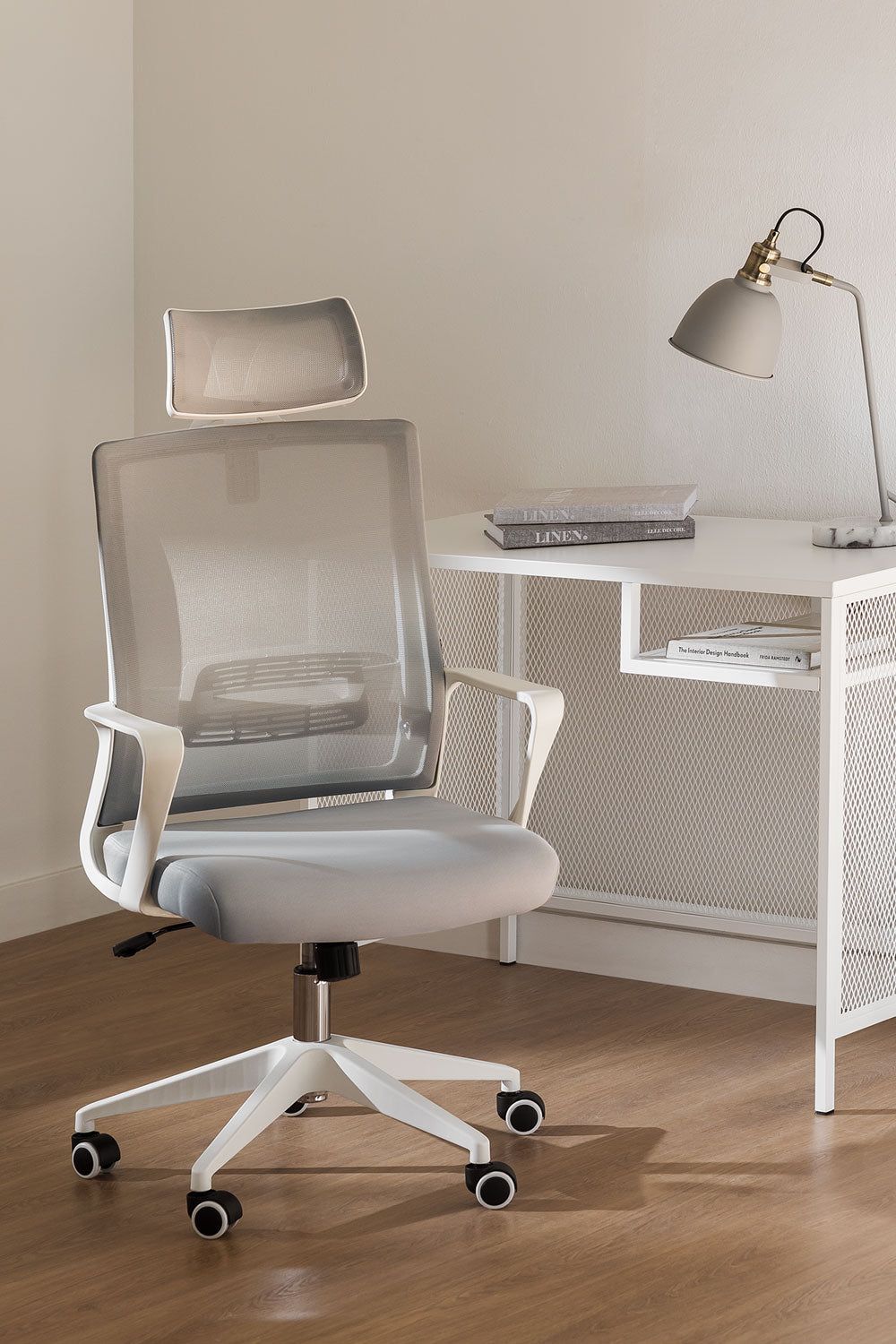 Chaise de bureau avec roulettes et accoudoirs en polypropylène Teill Colors