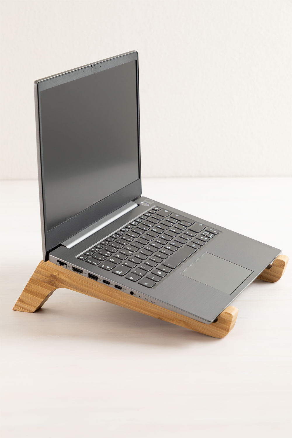 Support pour ordinateur portable en bambou Ukara