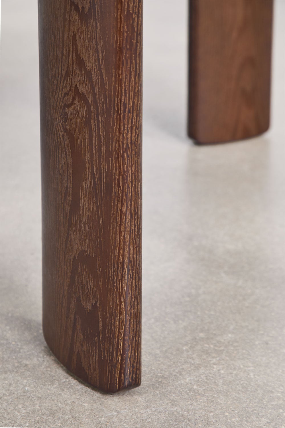 Table basse carrée 80x80 cm en verre trempé et MDF Nilea