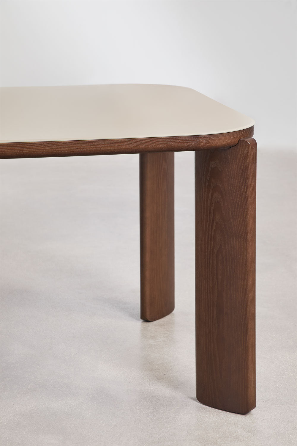 Table basse carrée 80x80 cm en verre trempé et MDF Nilea