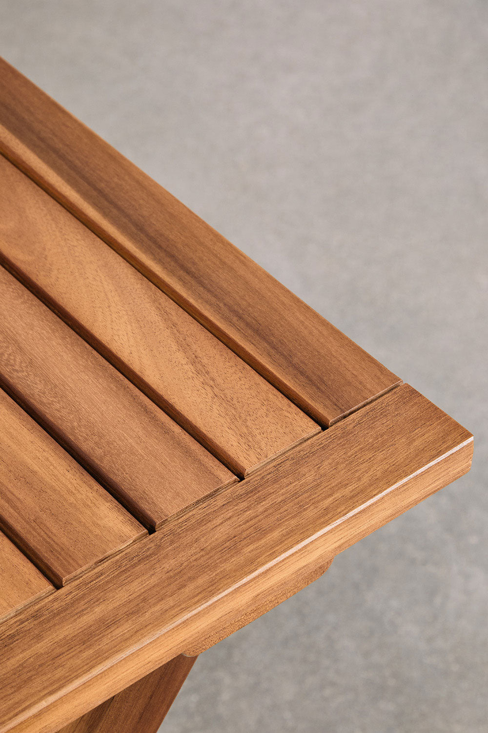 Table de jardin carrée 60x60 cm pliable en bois d'acacia Delawer