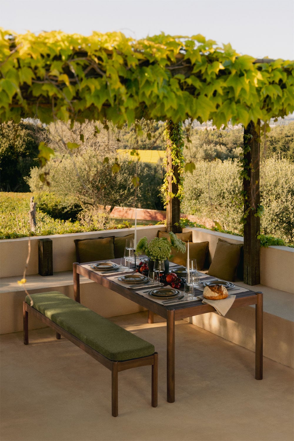Table de jardin rectangulaire en bois d'acacia Karvia