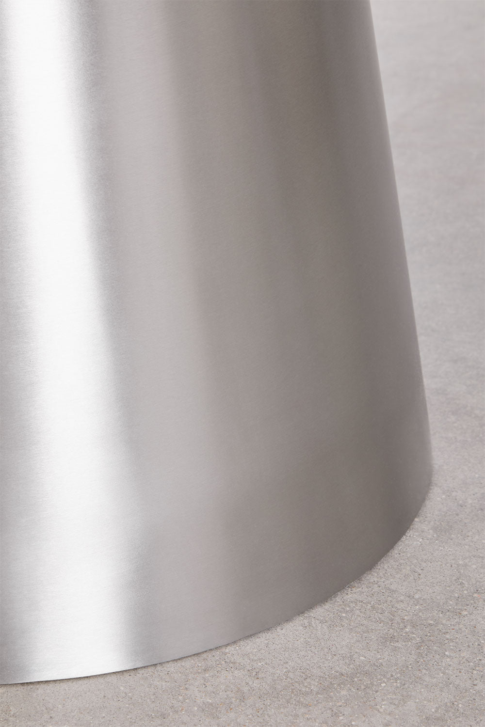 Table de salle à manger ronde Ø120 cm en acier inoxydable Baelor