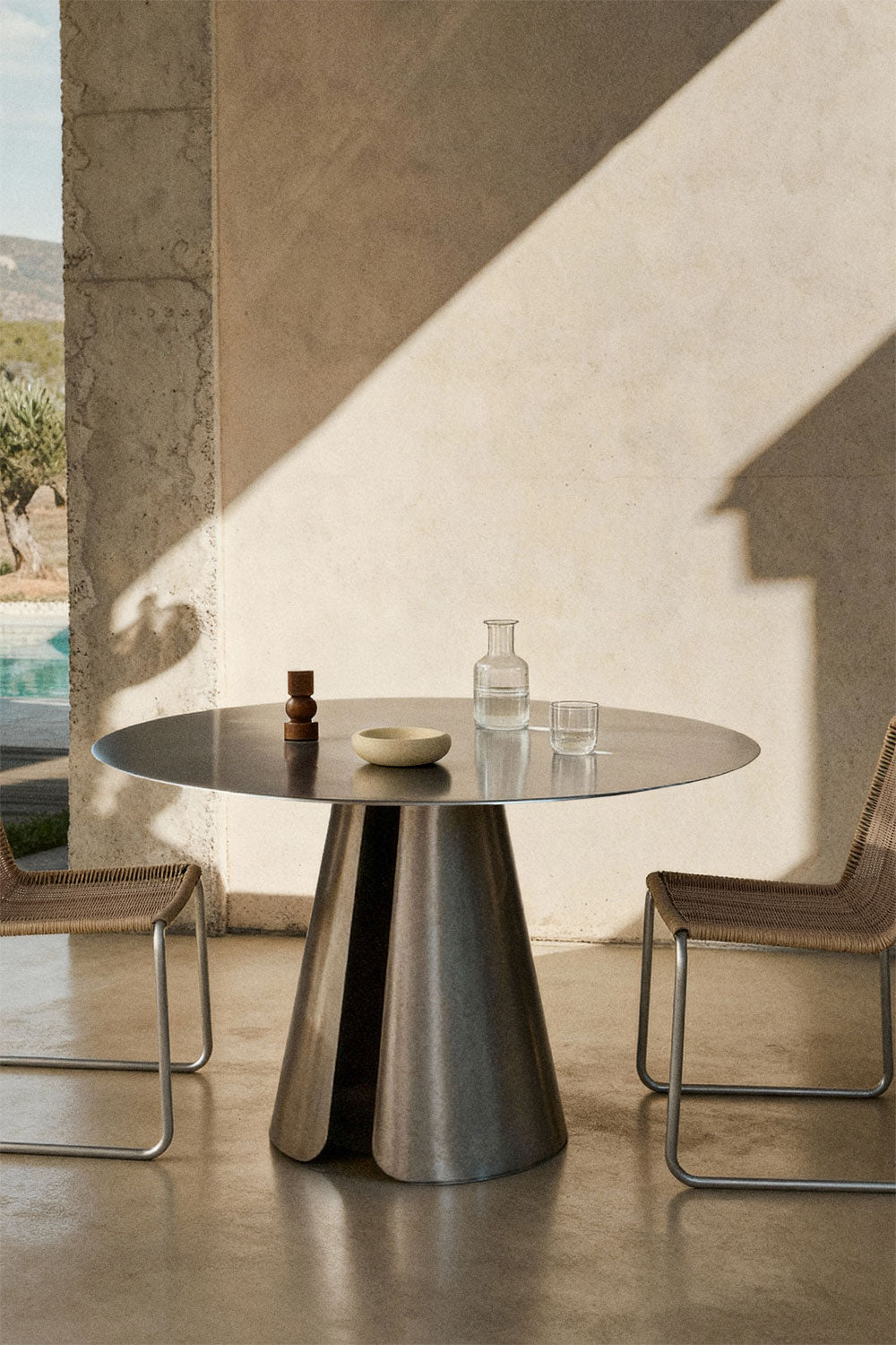 Table de salle à manger ronde Ø120 cm en acier inoxydable Baelor
